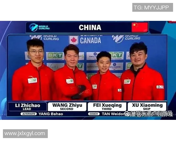 重庆足球队以75分领跑全国锦标赛积分榜展现强劲实力